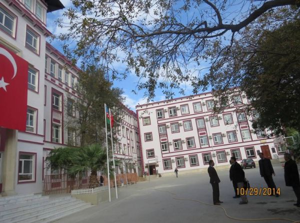 Azerbaycan - Azerbaycan Bakü Türk Ortaokulu Fotoğrafı